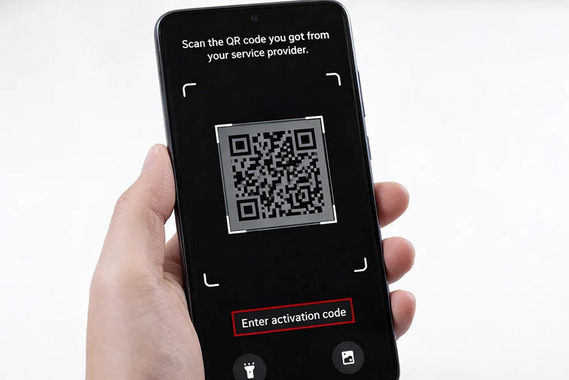 Installation method selection screen showing QR code and manual activation options